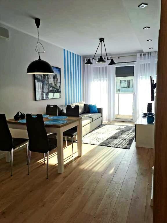 Apartament Kasprowicza Колобжег Екстериор снимка